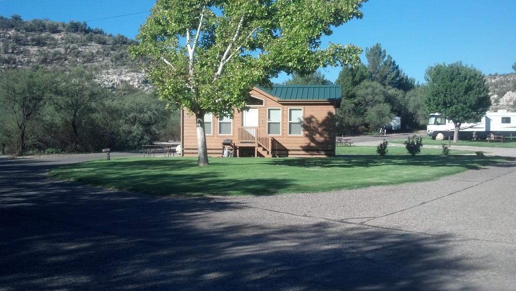 Verde Valley Lawn Cottage 11 Cottonwood Buitenkant foto